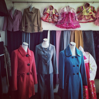 Illustration for article titled North Korea Doesn't Need Instagram to Look Retro